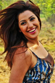 Photo of Neetu Singh as Shanno 'Thandedar'