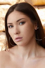 Photo of Victoria Bailey as Sarah