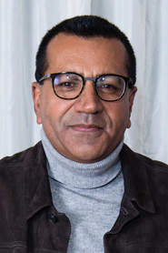 Photo of Martin Bashir as Self - Journalist, 'Living with Michael Jackson'