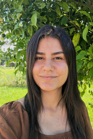 Photo of Vitória Navarro as Anã
