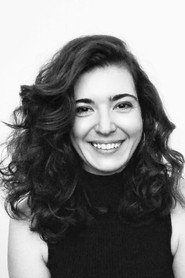 Photo of Merve Bozcu as Simay