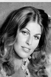 Photo of Barbara Bourbon as Coral (as Barbara Burbon)