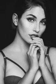 Photo of Cintia García as Lidia