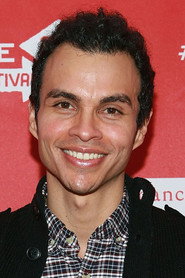 Photo of Alfredo Maduro as Roberto