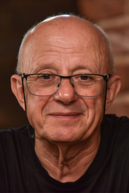 Photo of Mihai Mălaimare as Floricultor