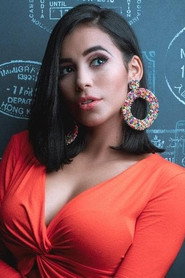 Photo of Sara Bello as Dayanara