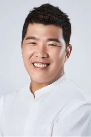 Photo of Geun-Woo Jung as Self