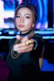 Photo of Nov Dana as Chenda