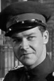 Photo of Roman Toporow as Lt. Maxim Kirachilov