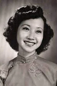 Photo of Kim Xuân as Nết (20 years later)
