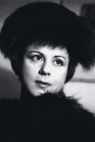 Photo of Mary Aroni as Marianna Papastavrou