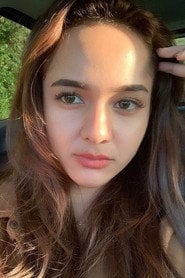 Photo of Dianda Sabrina as Fina
