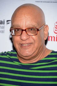 Photo of Khairy Beshara as رجل المزاد