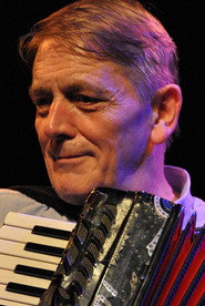 Photo of Geraint Watkins as Performer