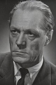 Photo of Uno Loit as Roogas