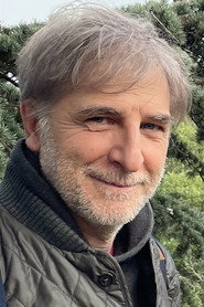 Photo of Armand Giordani as Emma's father
