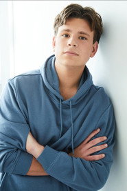 Photo of Jake Gussinklo as Russel Baker