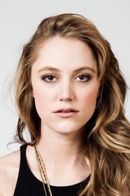 Photo of Maika Monroe as Kenna Rowan