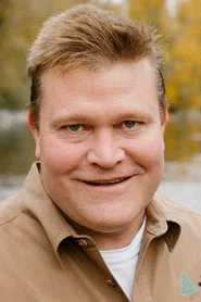 Photo of Clint Robertson as Himself - Host