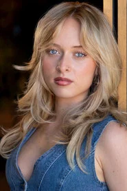 Photo of Sofia Greenwald as Clover