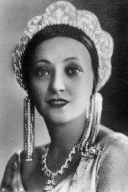 Photo of Anny Ahlers as Marquise von Pompadour