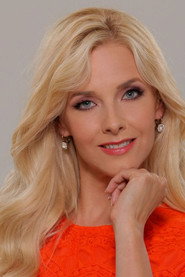 Photo of Anna Peller as Marcsa, mosogatólány