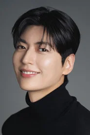 Photo of Jeong Si-hyun as ​Kyoung-il