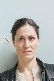 Photo of Eirini Drakou as Μάχη, μητέρα