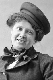 Photo of Thyra Leijman-Uppström as Fru Rosenblad