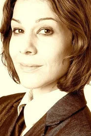 Photo of Thaís Tedesco as Carol