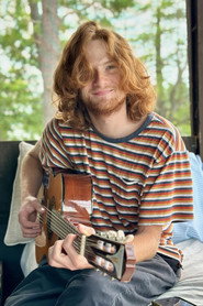 Photo of Greg Collins as Grunge Zombie
