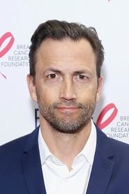Photo of Andrew Shue as Self