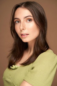 Photo of Hunter Holmes as Lola