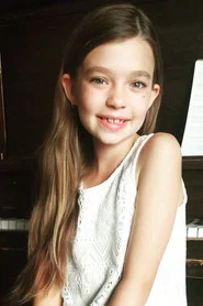 Photo of Keaira Pliva as Edith