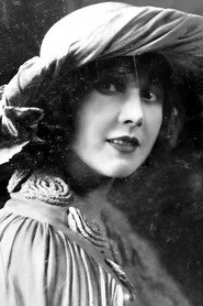 Photo of Dorinea Shirley as Moll Crisp