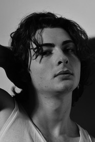 Photo of Víctor Enguídanos as Santiago