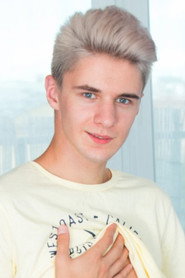 Photo of Abbey Lewiss