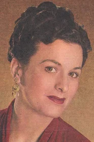 Photo of Lydia Clarke as Martha Addison