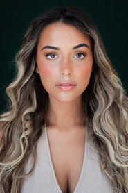 Photo of Vitória Nogueira da Silva as Mónica
