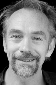Photo of Les Bubb as Cosmo