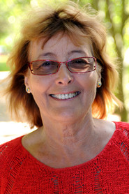 Photo of Gunilla Poppe as Kajsa, deras dotter