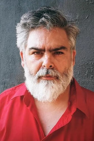 Photo of Nicolás Aráoz as Manuel