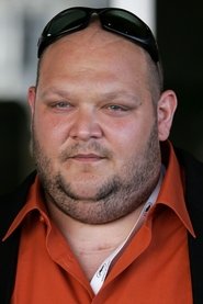 Photo of Gergely Trócsányi as Kálmán Balatony