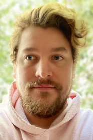 Photo of Victor Courtright as Agent Bingles / Bad Boss (voice)