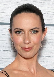 Photo of Kate O'Flynn as Patricia Moyer