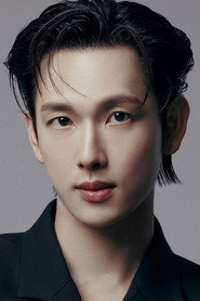 Photo of Yim Si-wan as Lee Myung-gi / Player 333