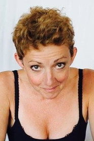 Photo of Nolwenn Korbell as La mère de l'ado