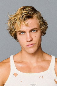 Photo of Owen Lindberg as Blonde Curly Hair Boy