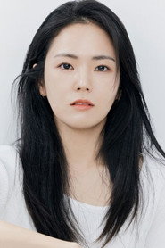 Photo of Jo Min-kyeong as Su-jin