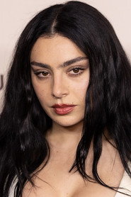 Photo of Charli xcx as Gabby